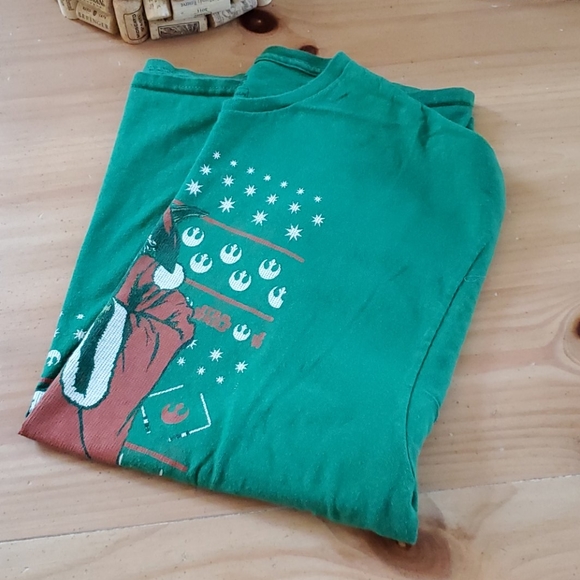 Christmas Star Wars tshirt - Picture 3 of 5